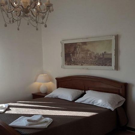 City Center Sea View Ortigia Apartment Syracuse ภายนอก รูปภาพ