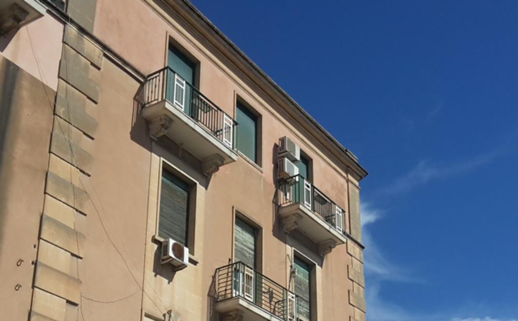 City Center Sea View Ortigia Apartment Syracuse ภายนอก รูปภาพ