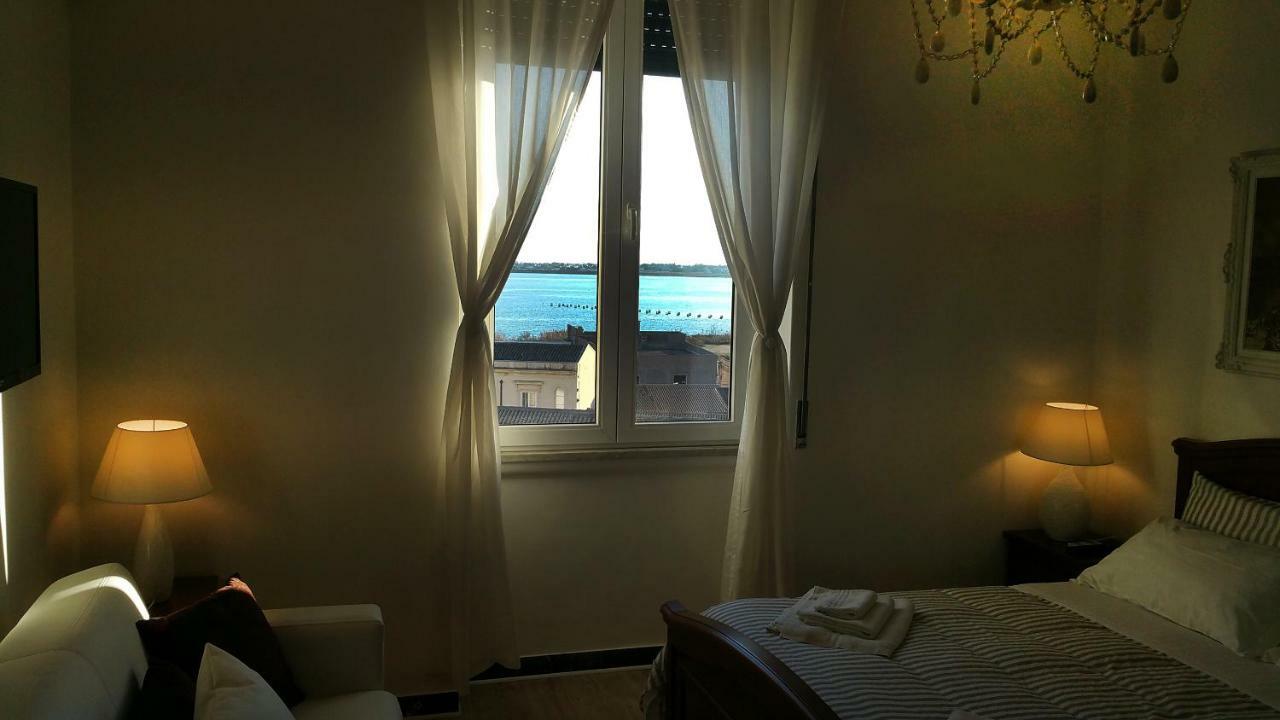 City Center Sea View Ortigia Apartment Syracuse ภายนอก รูปภาพ